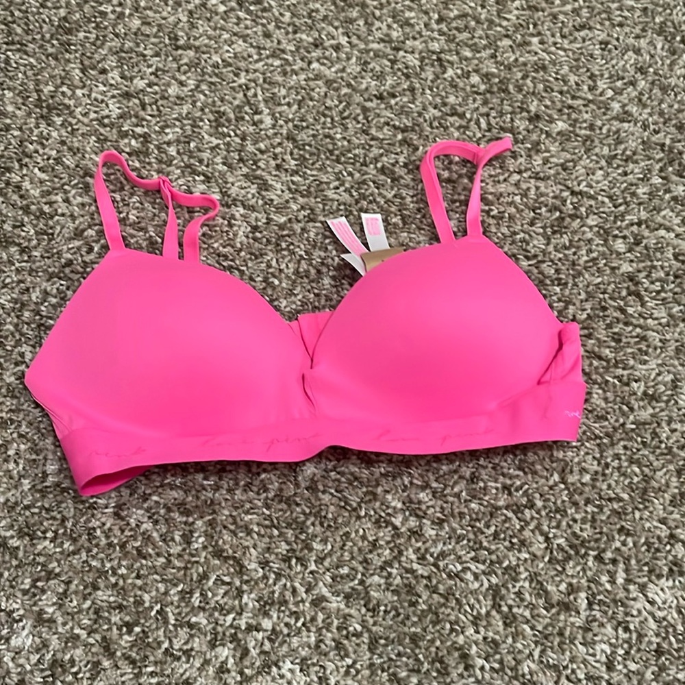 VS PINK wireless push-up bra